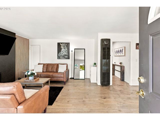 4735 Ne HARCOURT Ave, Keizer, OR 97303