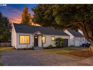 4735 Ne HARCOURT Ave, Keizer, OR 97303