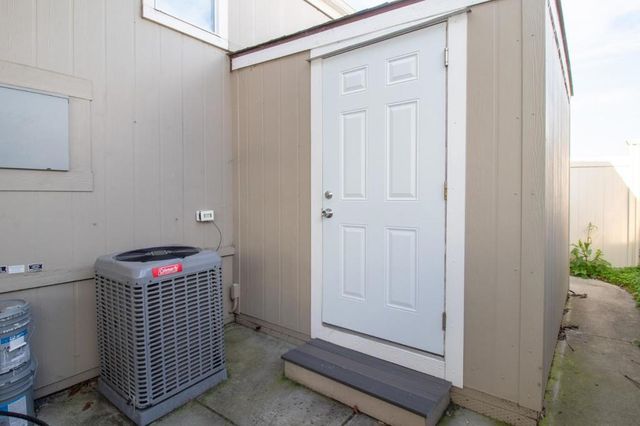 60 Wilson Way, Milpitas, CA 95035