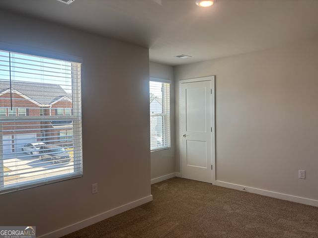 503 Headwater Court, Lagrange, GA 30241