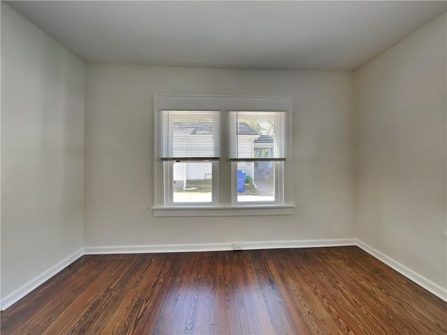 499 Woodlawn NW Avenue, Atlanta, GA 30318