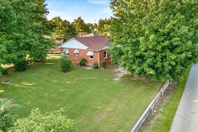 1110 Main Street, Williamsburg, KY 40769