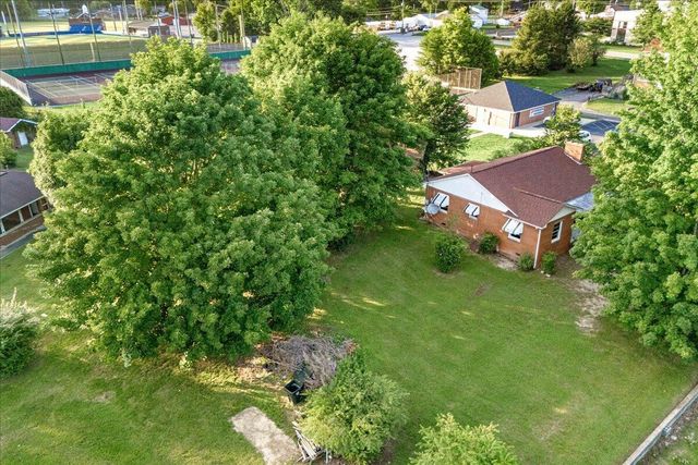 1110 Main Street, Williamsburg, KY 40769