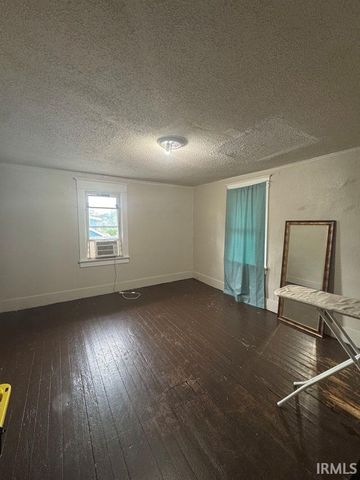 1606 Frances Avenue, Elkhart, IN 46516