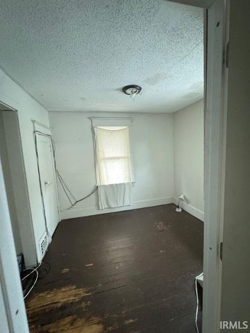 1606 Frances Avenue, Elkhart, IN 46516