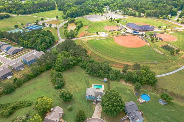 33 Misty Ridge Drive, Euharlee, GA 30145
