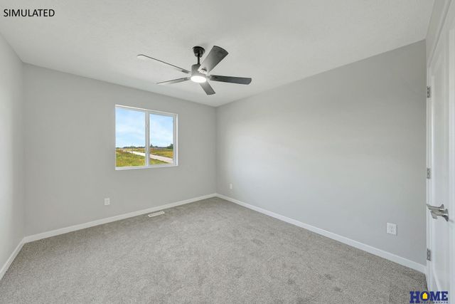 153 W Cowdrey Lane, Lincoln, NE 68523
