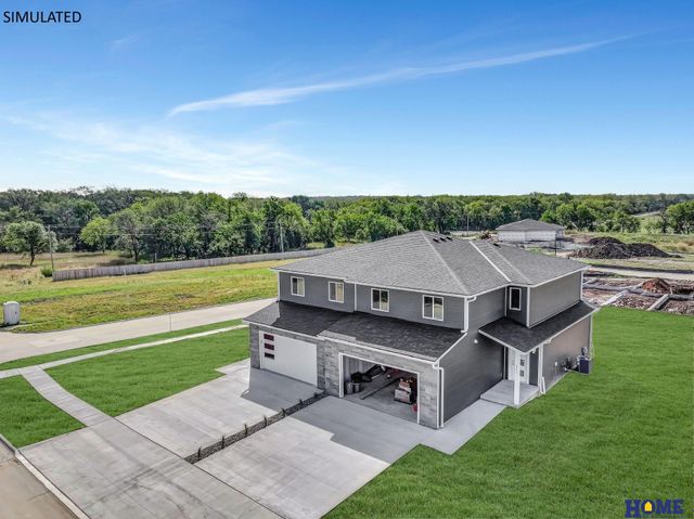 153 W Cowdrey Lane, Lincoln, NE 68523