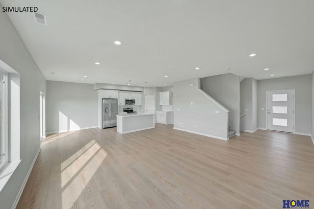 153 W Cowdrey Lane, Lincoln, NE 68523