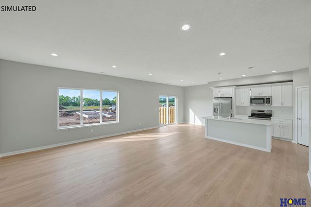 153 W Cowdrey Lane, Lincoln, NE 68523