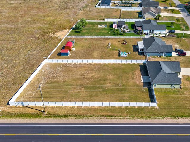 374 Allsbrook Rd., Loris, SC 29569