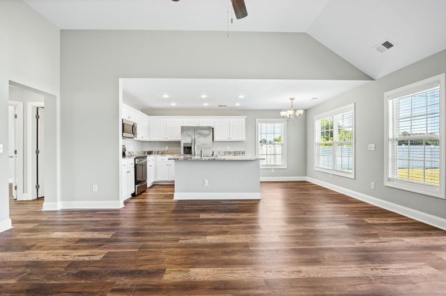 374 Allsbrook Rd., Loris, SC 29569