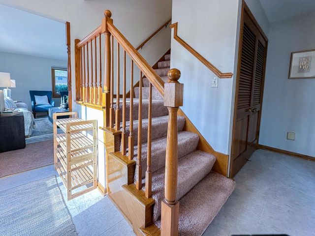 3340 Russel ROAD, New Berlin, WI 53151