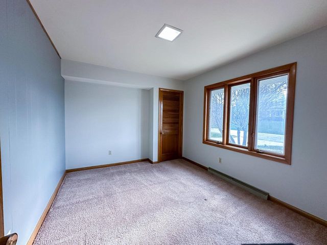 3340 Russel ROAD, New Berlin, WI 53151