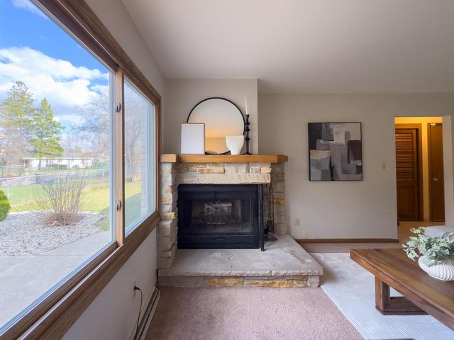 3340 Russel ROAD, New Berlin, WI 53151