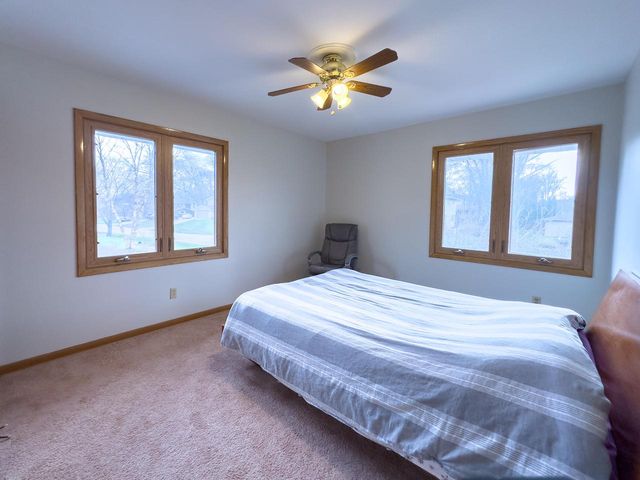 3340 Russel ROAD, New Berlin, WI 53151