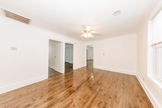 3465 N 1st STREET, Milwaukee, WI 53212