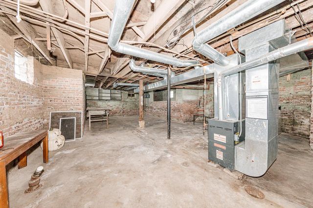 3465 N 1st STREET, Milwaukee, WI 53212