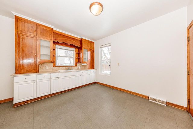 3465 N 1st STREET, Milwaukee, WI 53212