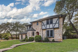 1803 Royal Crescent, San Antonio, TX 78231