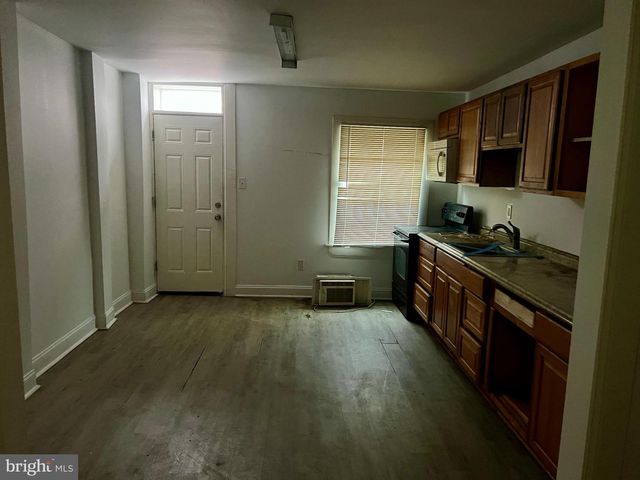 2817 KIRK AVE, Baltimore, MD 21218