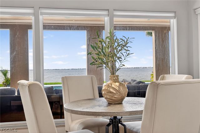 19 George Town, Fort Myers, FL 33919