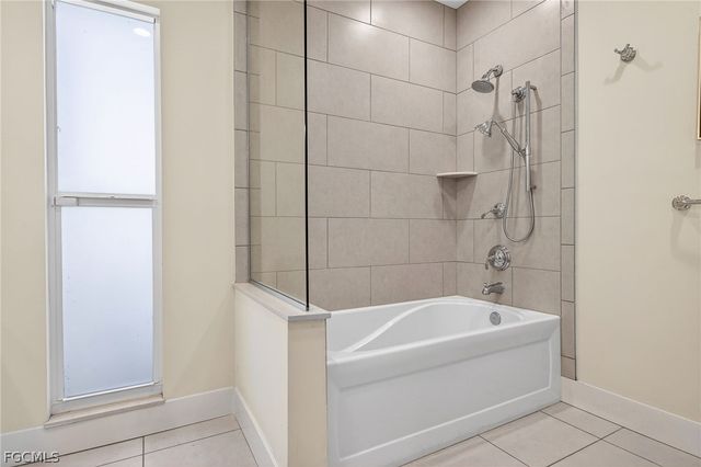 19 George Town, Fort Myers, FL 33919