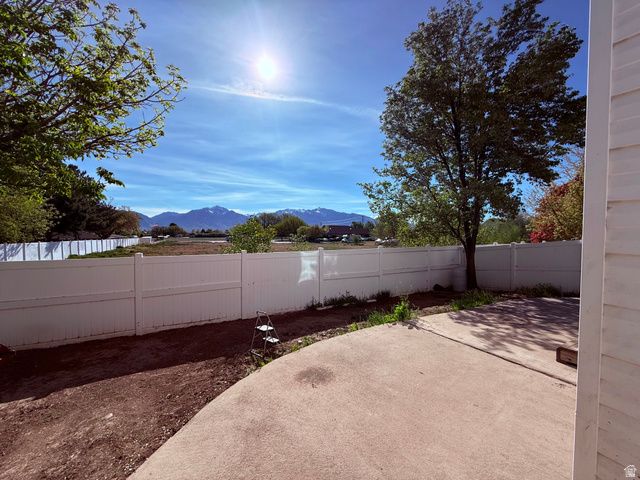 7741 S BRIAR DR, West Jordan, UT 84084