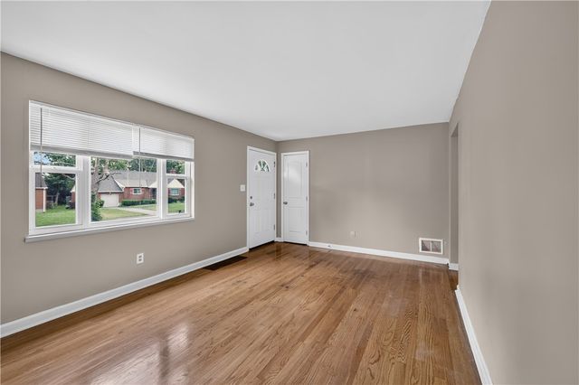 4022 Foxboro Drive, Dayton, OH 45416
