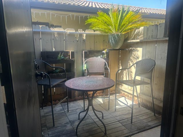 8904 Fox Creek Dr #84, Stockton, CA 95210