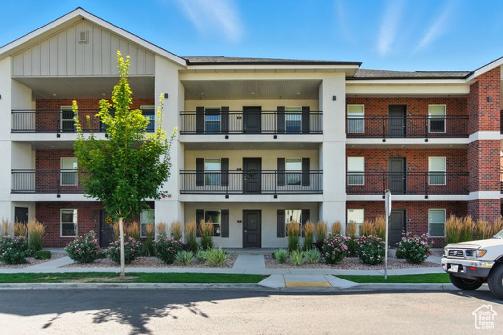 572 S 100 W #E104, Springville, UT 84663