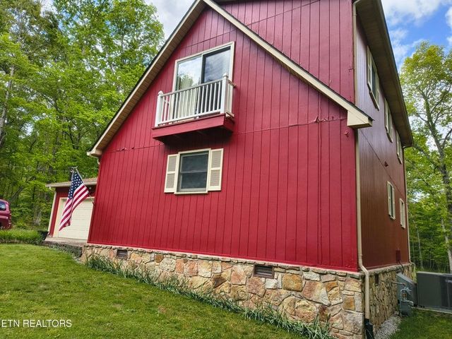 5321 Pawnee Rd, Crossville, TN 38572