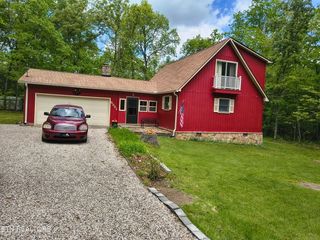 5321 Pawnee Rd, Crossville, TN 38572