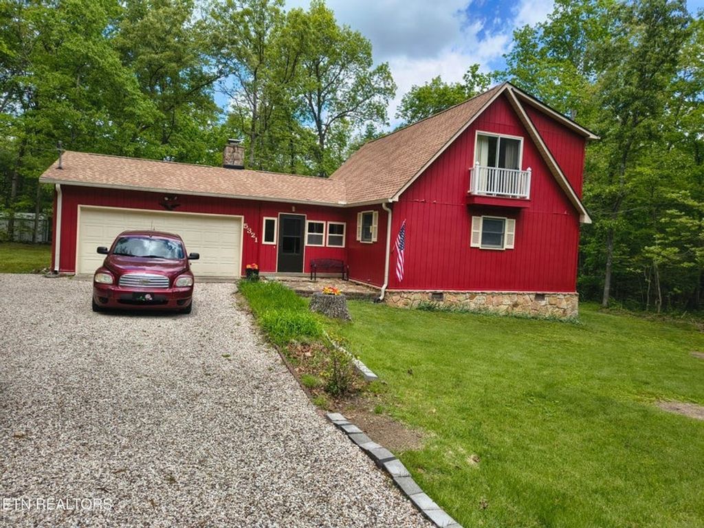 5321 Pawnee Rd, Crossville, TN 38572