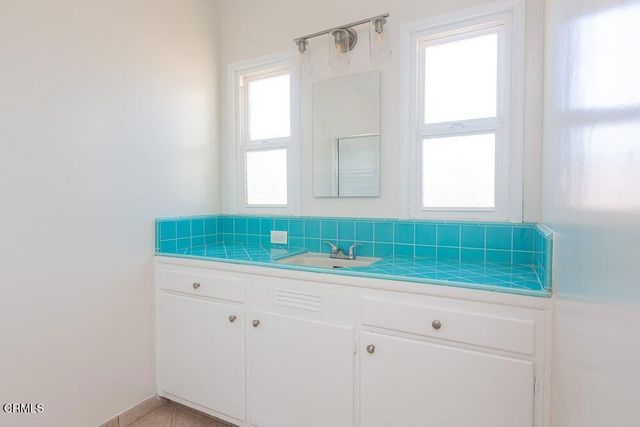 1565 Homewood Drive, Altadena, CA 91001