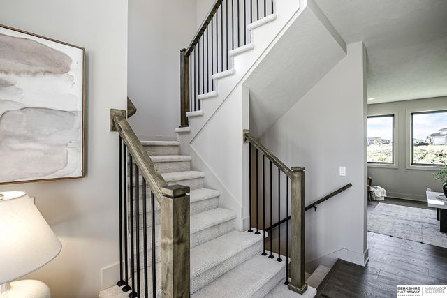 20617 Hartman Avenue, Elkhorn, NE 68022