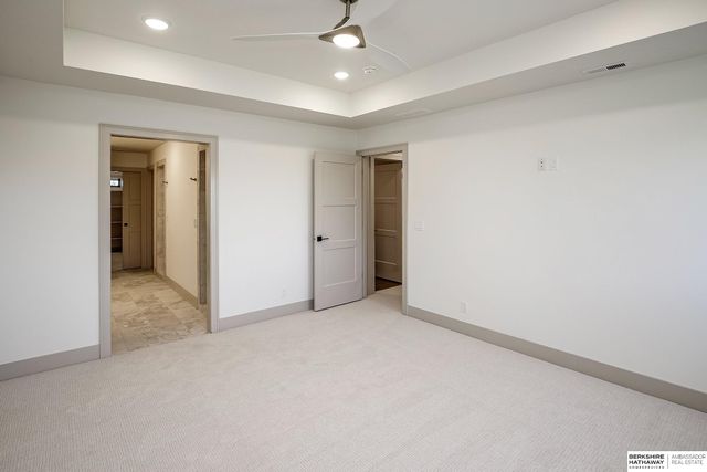 20617 Hartman Avenue, Elkhorn, NE 68022