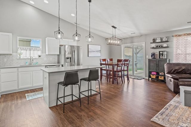 894 Percheron Place, Lafayette, IN 47905