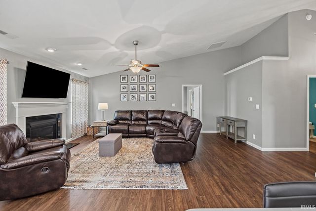 894 Percheron Place, Lafayette, IN 47905