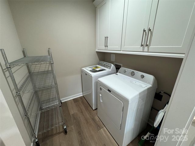 2822 15th Avenue Place SE, Hickory, NC 28602