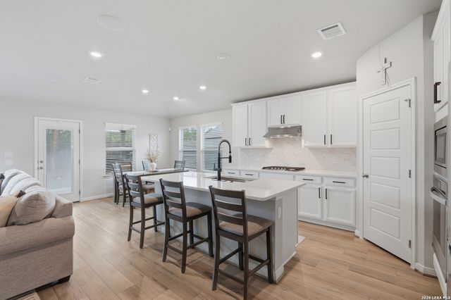 26071 Scenic Crest Blvd, Boerne, TX 78006