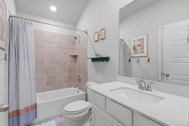 26071 Scenic Crest Blvd, Boerne, TX 78006