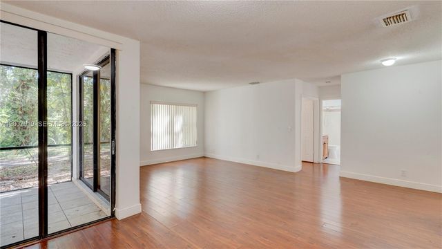 3846 Coral Tree Circle 3846, Coconut Creek, FL 33073