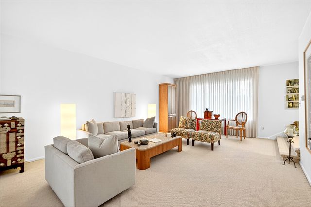 1526 Vermont Ave, White Oak, PA 15131