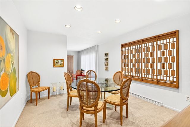 1526 Vermont Ave, White Oak, PA 15131