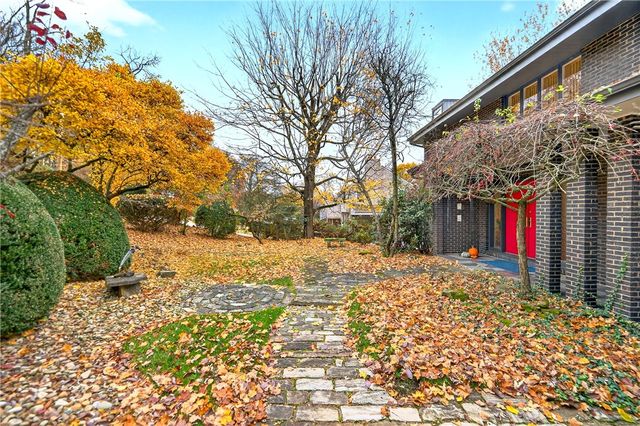 1526 Vermont Ave, White Oak, PA 15131