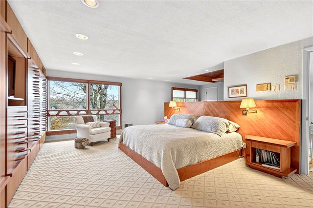 1526 Vermont Ave, White Oak, PA 15131