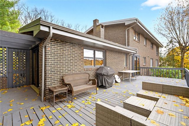 1526 Vermont Ave, White Oak, PA 15131