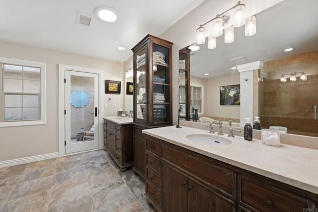 7144 Via Mariposa Sur, Bonsall, CA 92003