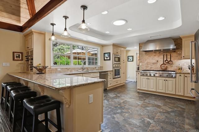 7144 Via Mariposa Sur, Bonsall, CA 92003